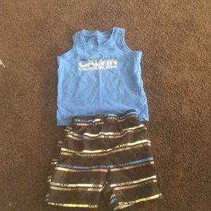 No sleeve tee shirt with shorts